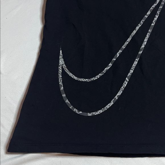 Nike Athletic Cut Tee - Picture 5 of 10